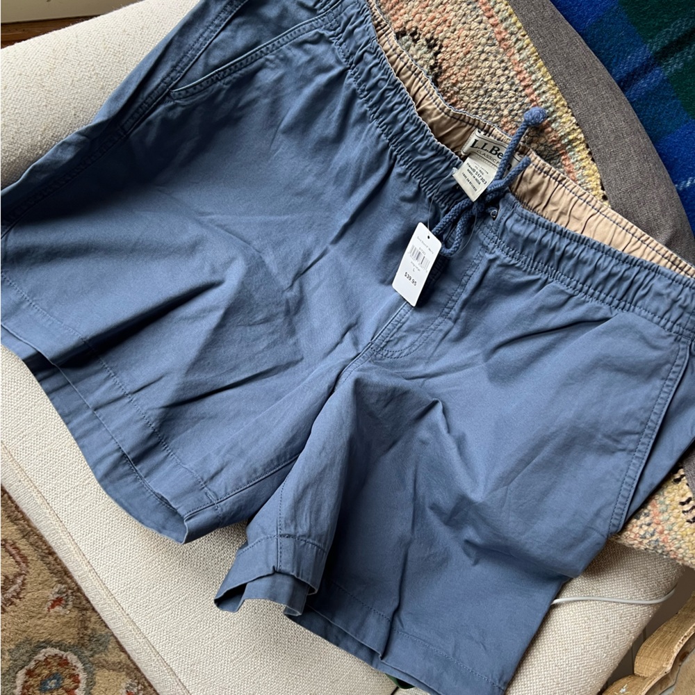 LL Bean men’s chino shorts